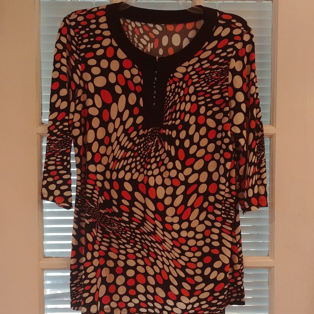 Black, Orange and White Quarter Length Sleeve Top